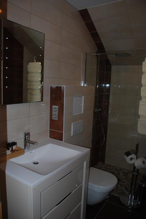 Villa Les Bleuets Scharrachbergheim-Irmstett Zimmer foto
